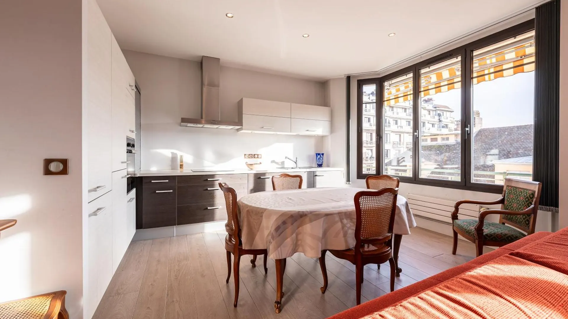 Annecy - Le 10 Apartman